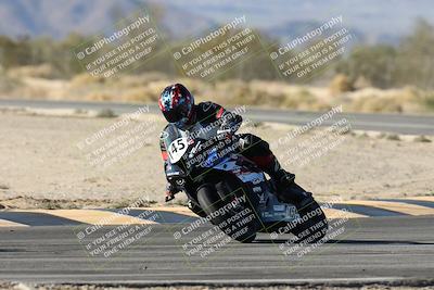 media/Dec-07-2025-CVMA (Sun) [[3e7d2de5dc]]/Race 10-Formula 40 Open/